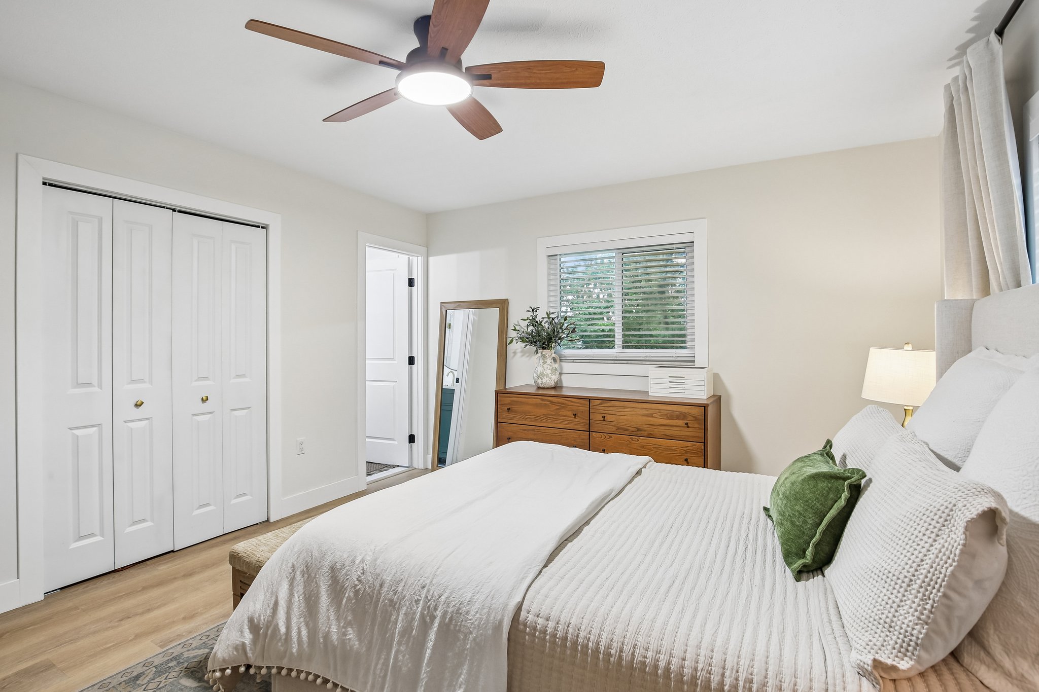 Medford Ln-S2807-028.jpg