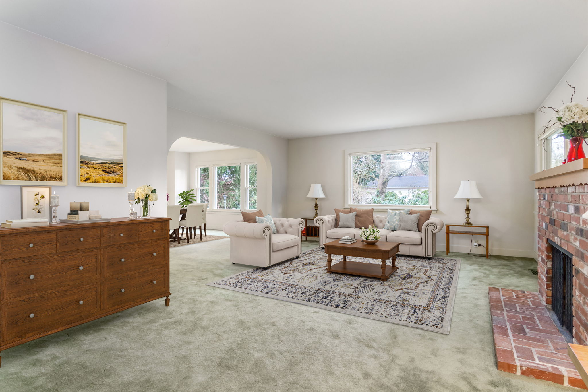 Very Large Living Room with Virtual Staging !  Wood Floors Under Carpet
