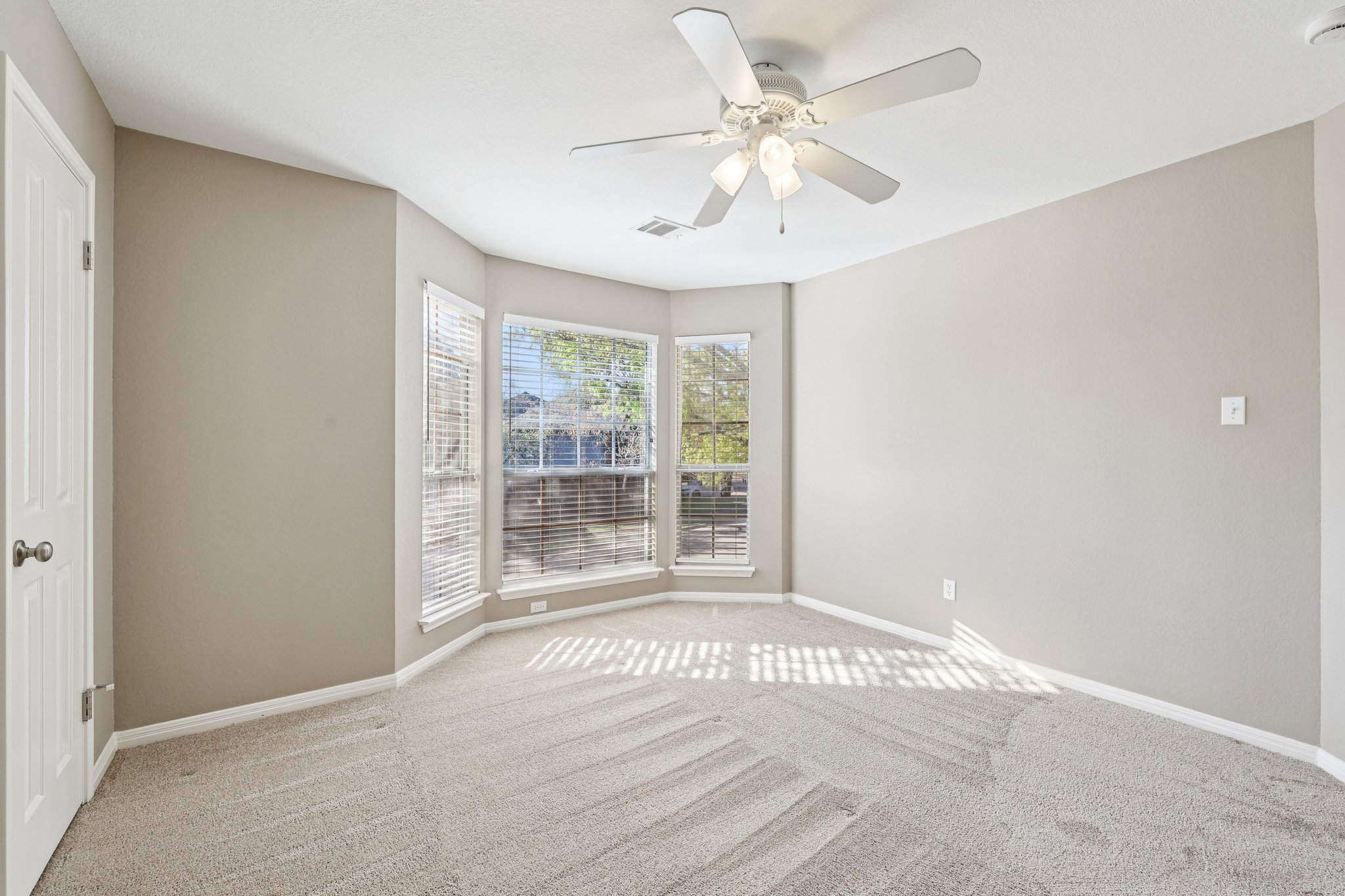 Oak Springs Cove-S1403-044.jpg