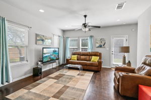 2304 S Lakeline Blvd #424, Cedar Park, TX 78613, USA Photo 2
