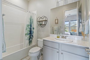  Photo 41