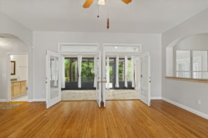  Photo 42