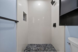  Photo 35