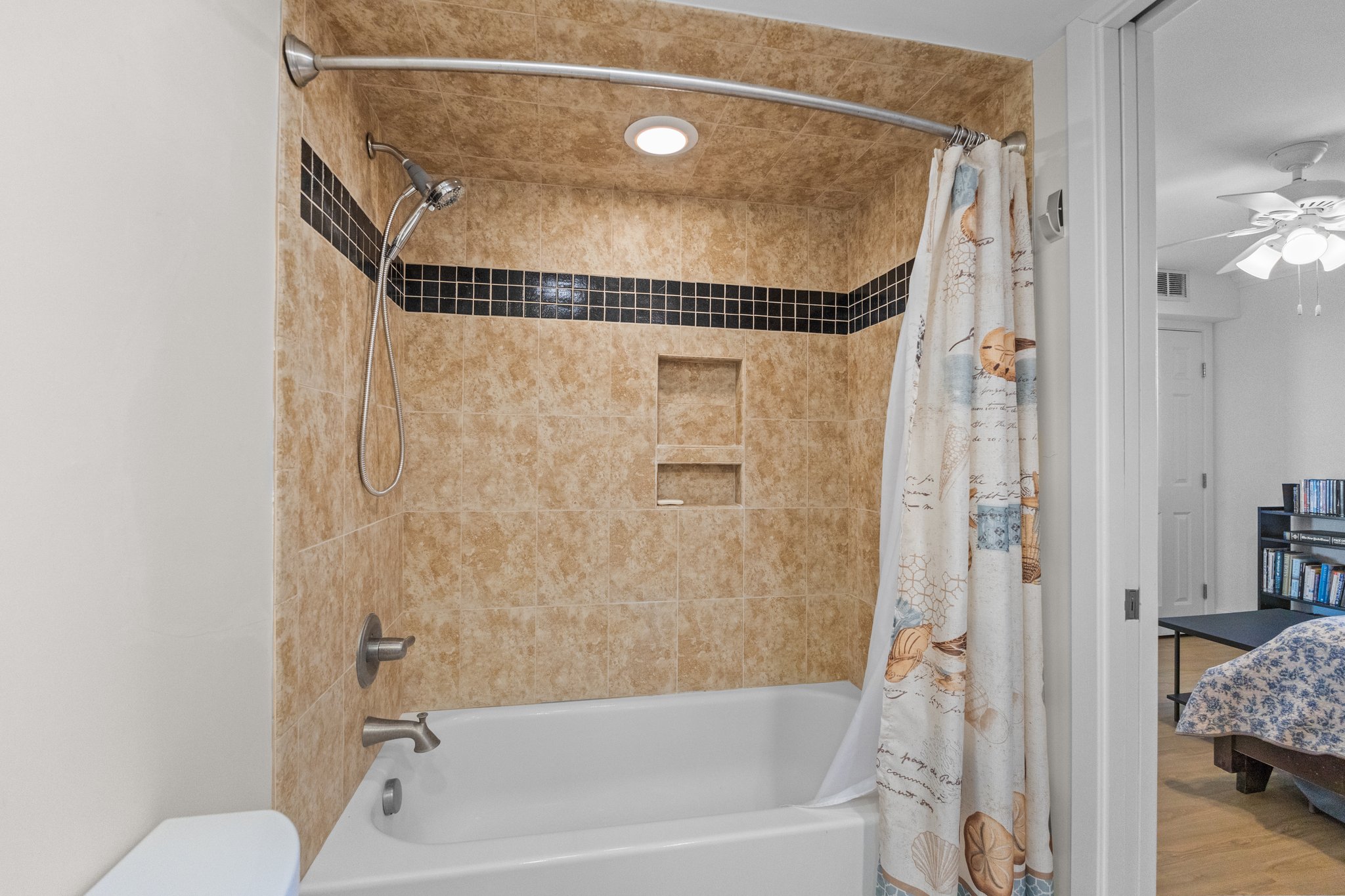 Secondary Bedroom Ensuite w/ Tiled Shower