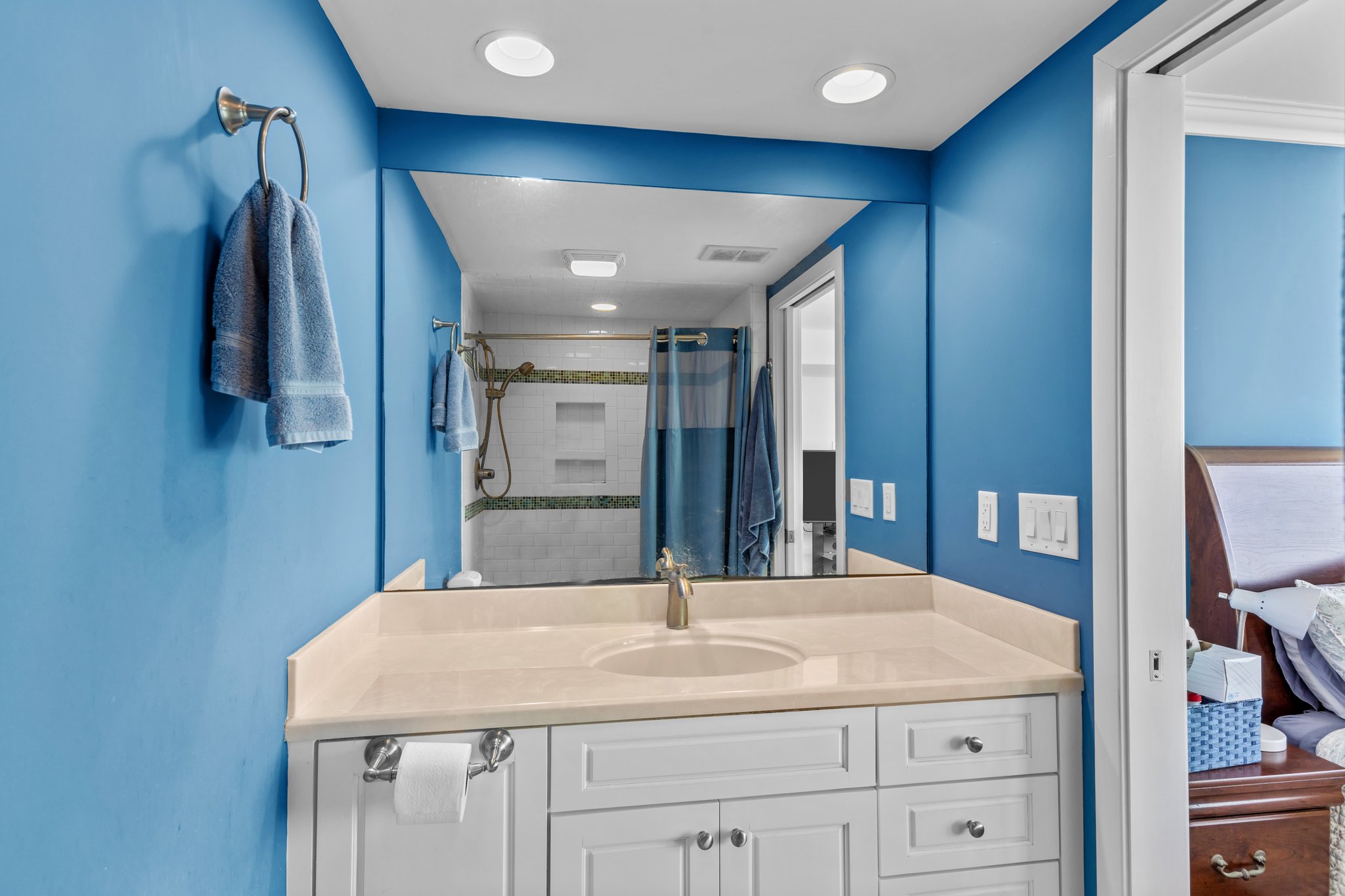 Primary Ensuite Vanity