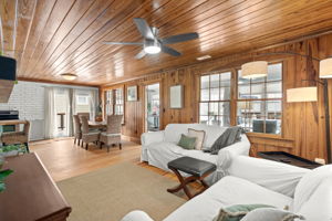  Photo 50