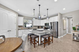 Breakfast Bar 2 of 2