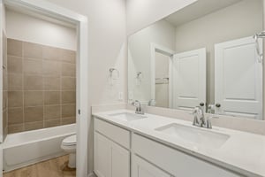 Trailside Dr-S1303-034.jpg