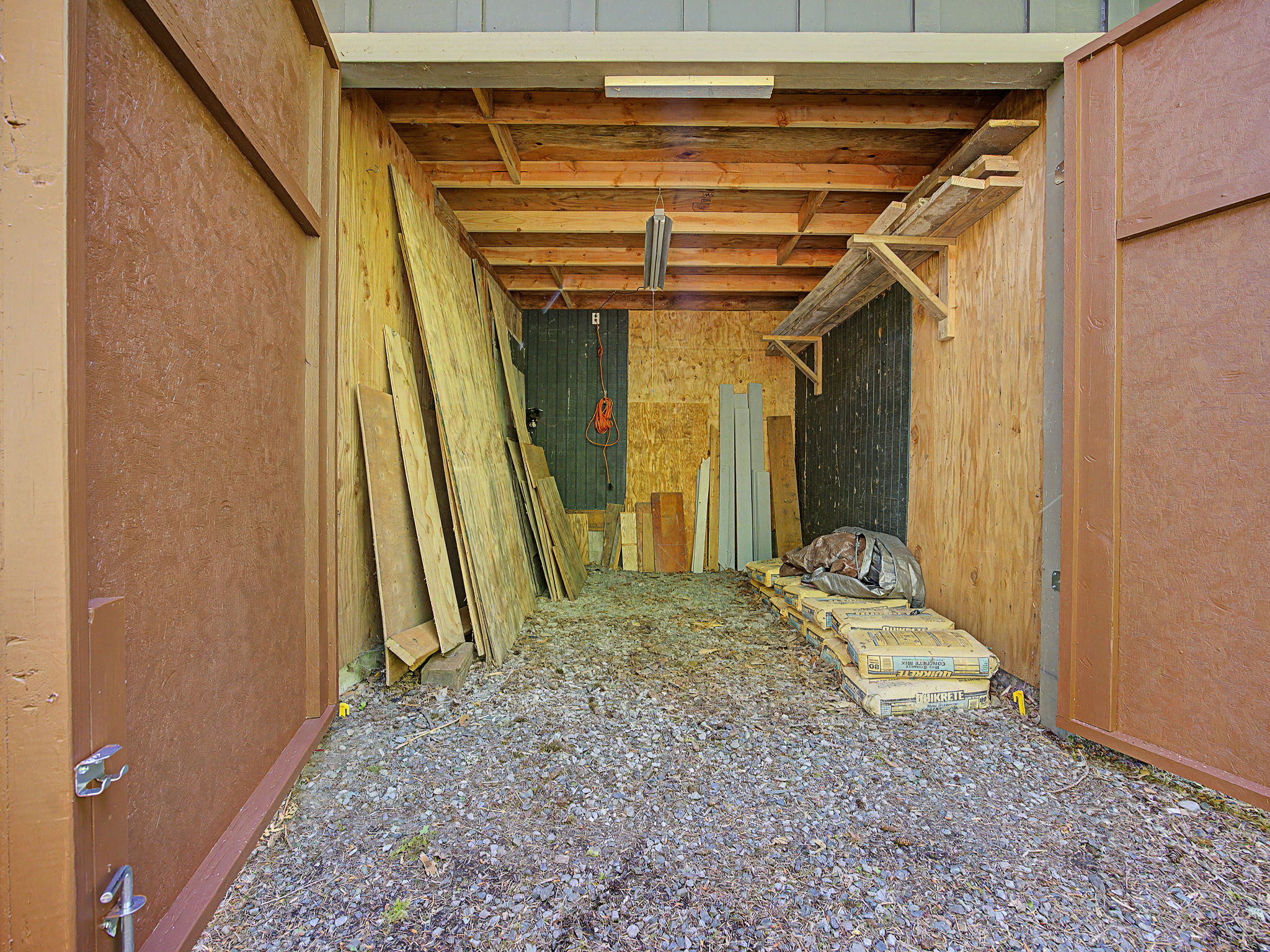  Photo 35