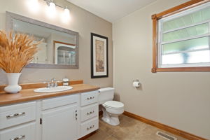  Photo 49