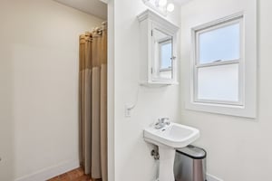 N Alabama St-S1401-030.jpg