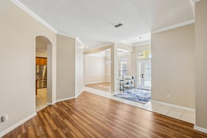 S Brook Dr-010.jpg