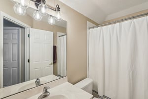 S Brook Dr-044.jpg