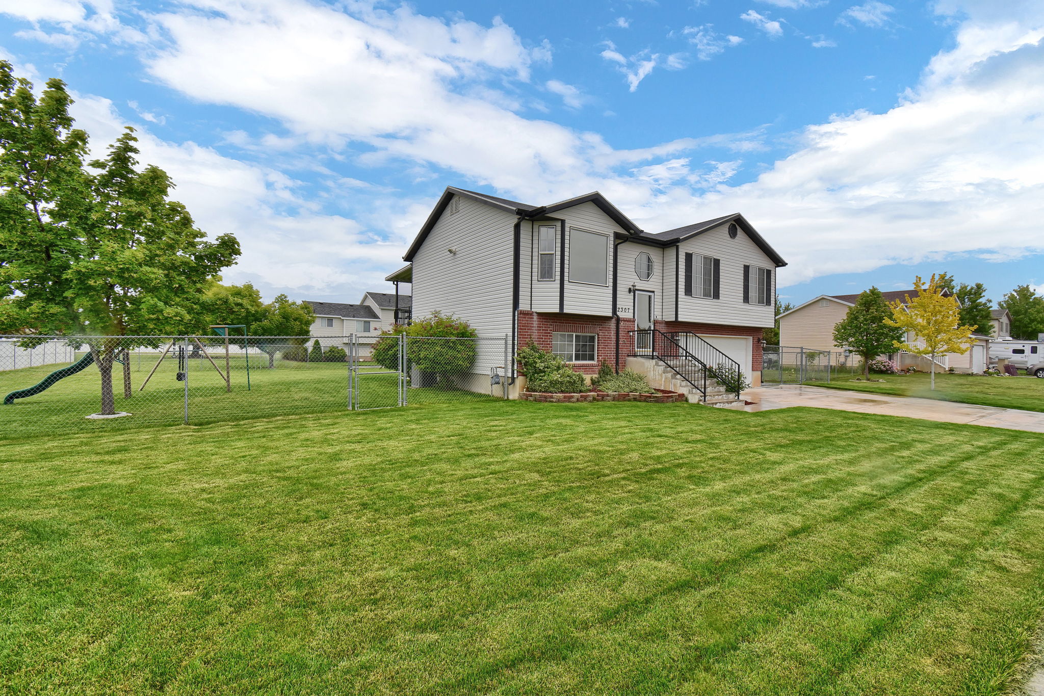  2307 South 2940 West, Syracuse, UT 84075, US Photo 2