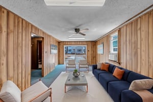 DSC_8880 virtually staged.jpeg