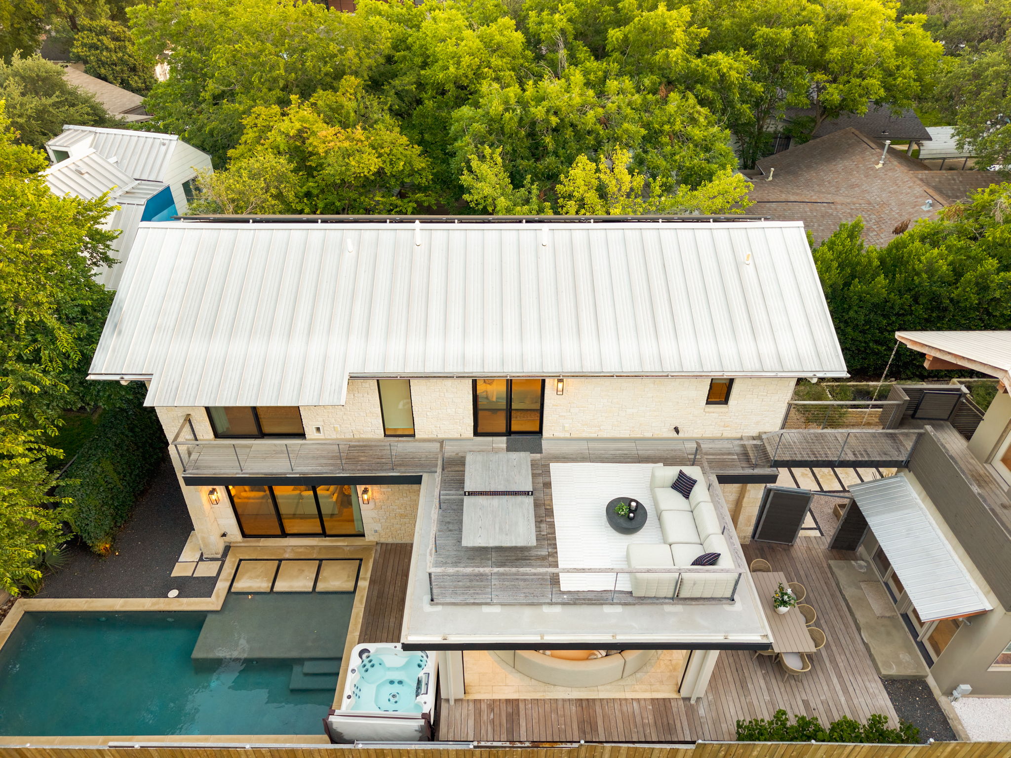  Photo 96