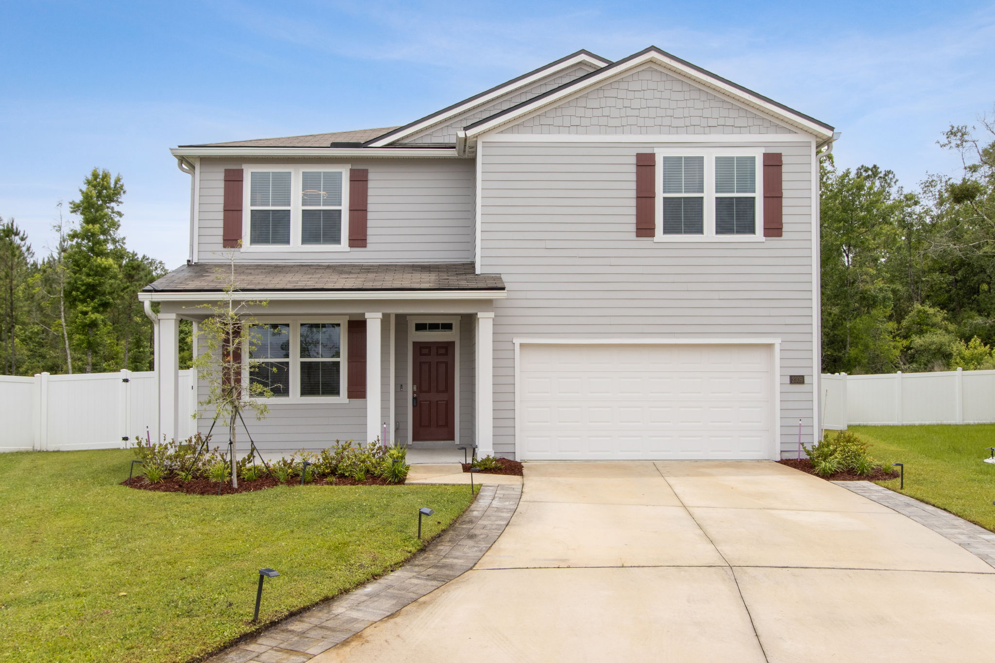 Welcome to 2309 Shady Breeze Ln