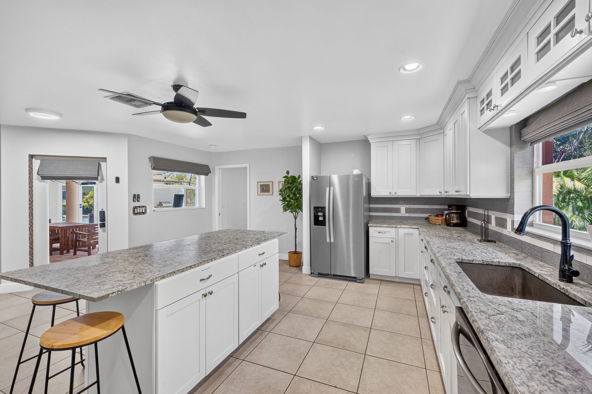 Kitchen 5 of 5