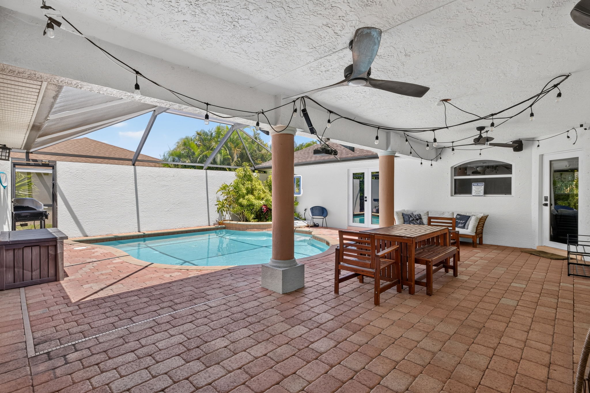 Pool Lanai 2 of 2
