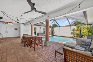 Pool Lanai 1 of 2