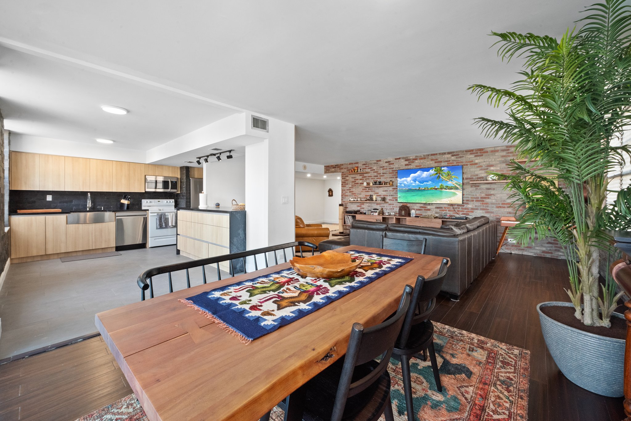 Dining Room/Kitchen