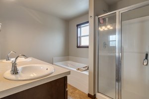 Soaking tub & stand up shower