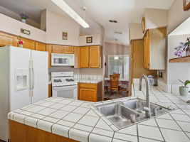014_F8_231 Breezewalk Dr