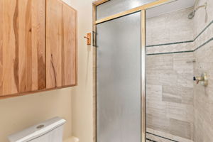  Photo 36