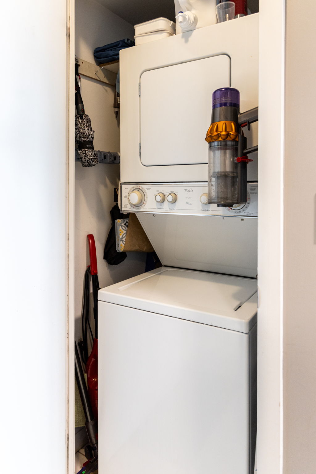 Toronto property showcase — delivered property photograph 34