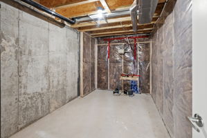  Photo 37