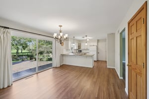 Ravenswood Rd-S0910-011.jpg