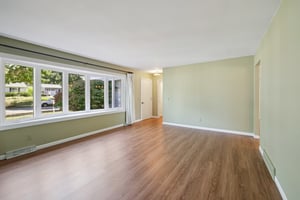 Ravenswood Rd-S0910-026.jpg