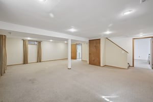 Ravenswood Rd-S0910-052.jpg