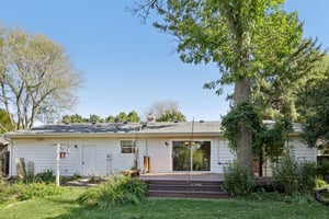 Ravenswood Rd-S0910-072.jpg