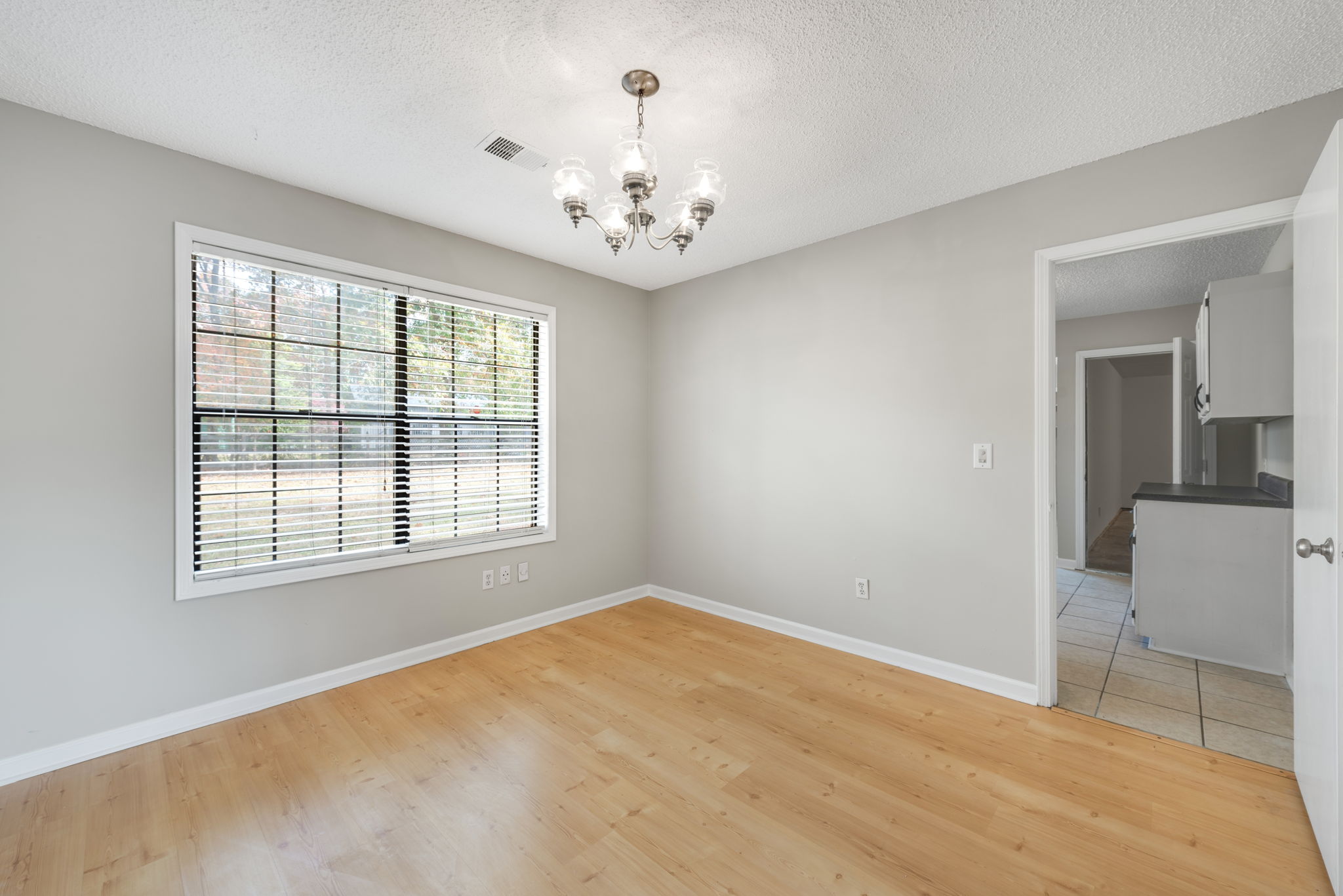 2310 Rock Creek Dr, Marietta, GA 30064, USA Photo 19