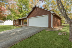 2310 Rock Creek Dr, Marietta, GA 30064, USA Photo 7