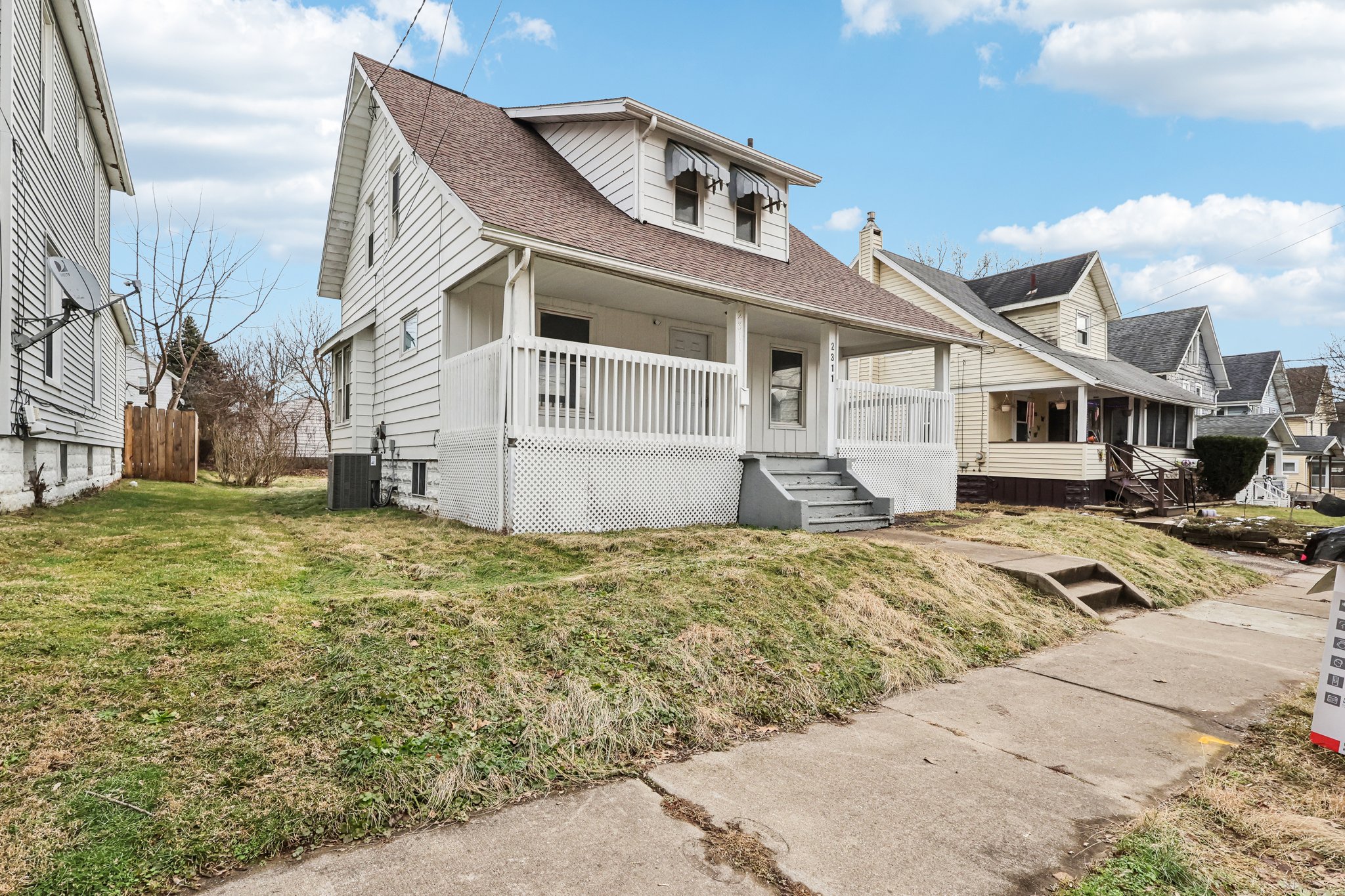 12th St SW-002.jpg