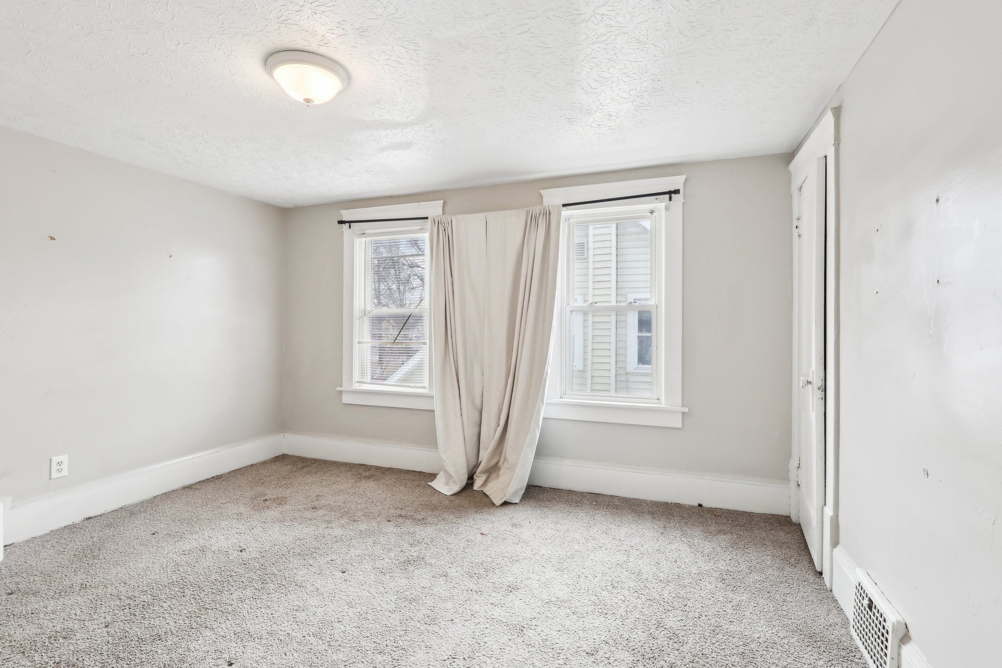 12th St SW-012.jpg