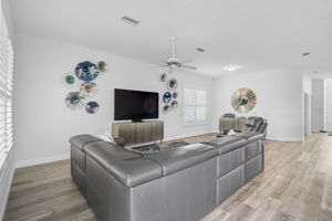 2311 Falcon Trace Ln-23