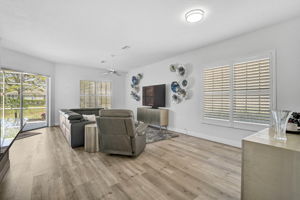 2311 Falcon Trace Ln-24