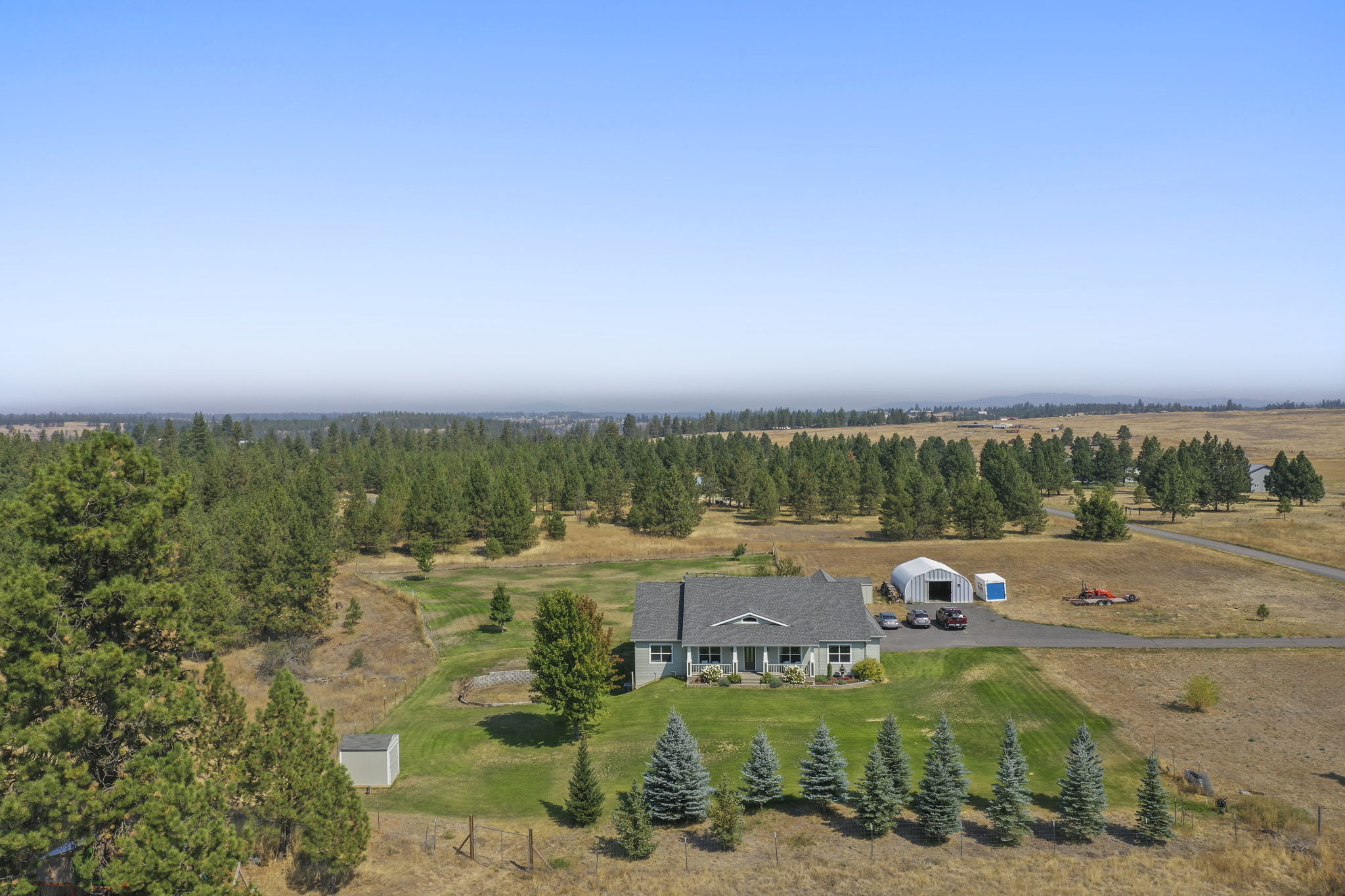  Photo 48