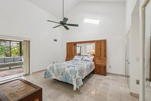 89th St NW-S1907-019.jpg