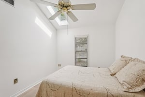 89th St NW-S1907-026.jpg