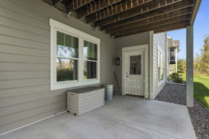  Photo 43