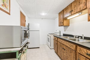 Murray Rd-S0105-049.jpg