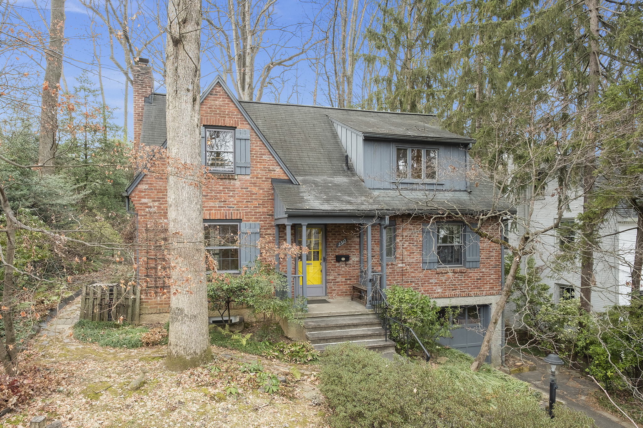 2312 N Vernon St, Arlington, VA 22207, USA Photo 5