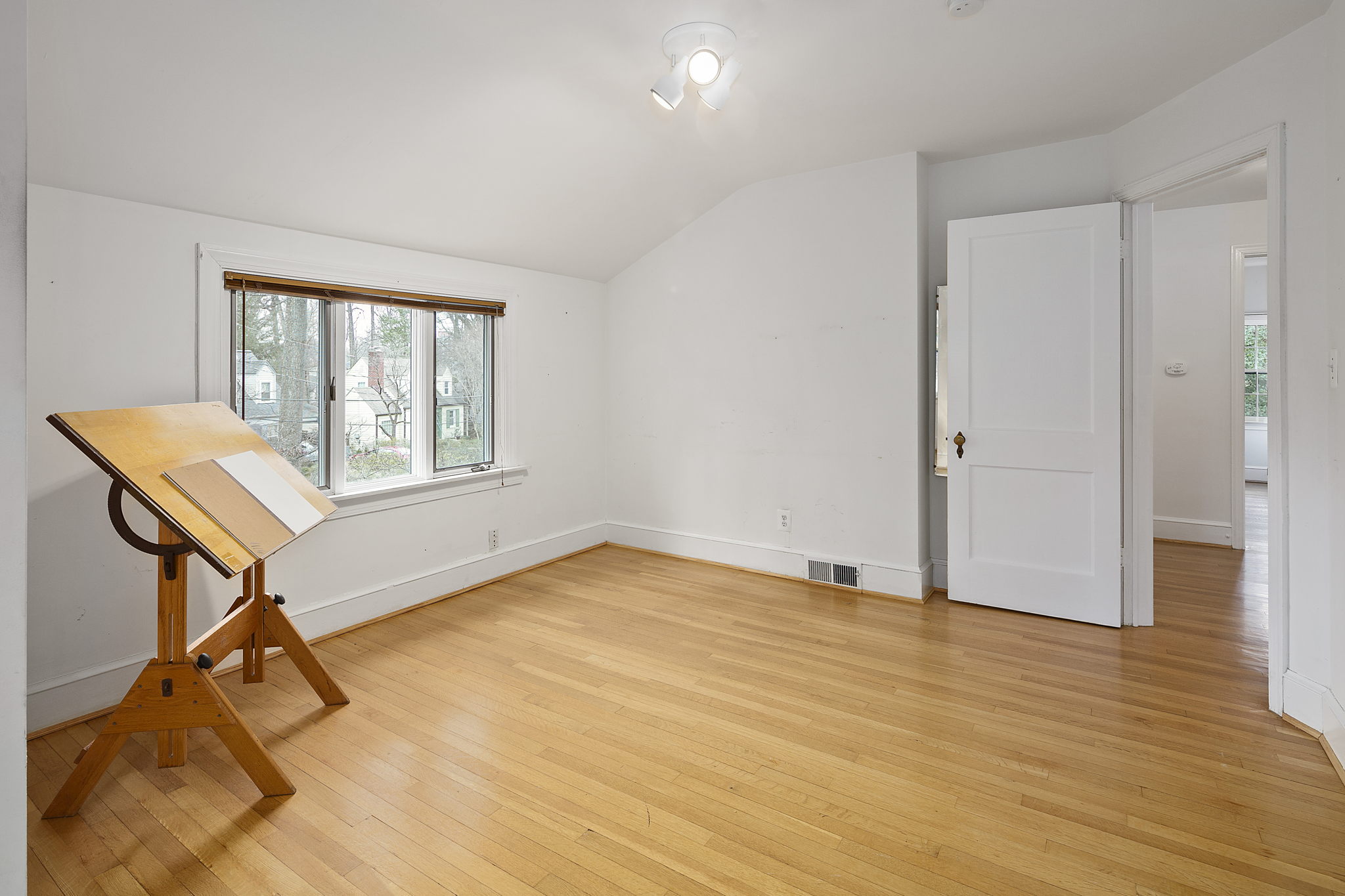 2312 N Vernon St, Arlington, VA 22207, USA Photo 27