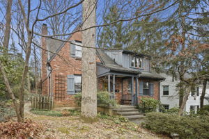 2312 N Vernon St, Arlington, VA 22207, USA Photo 5