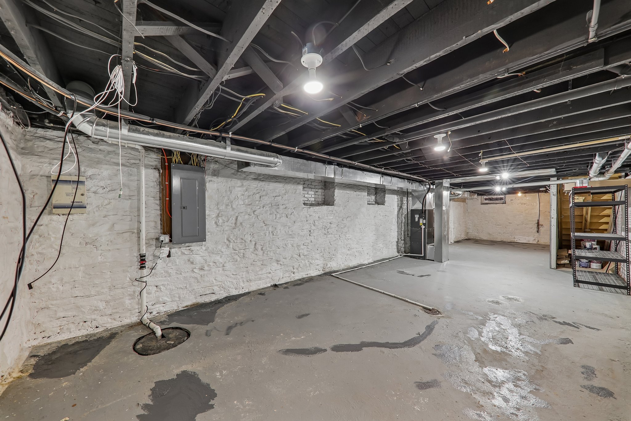 2312 Pestalozzi St-S1706-037.jpg