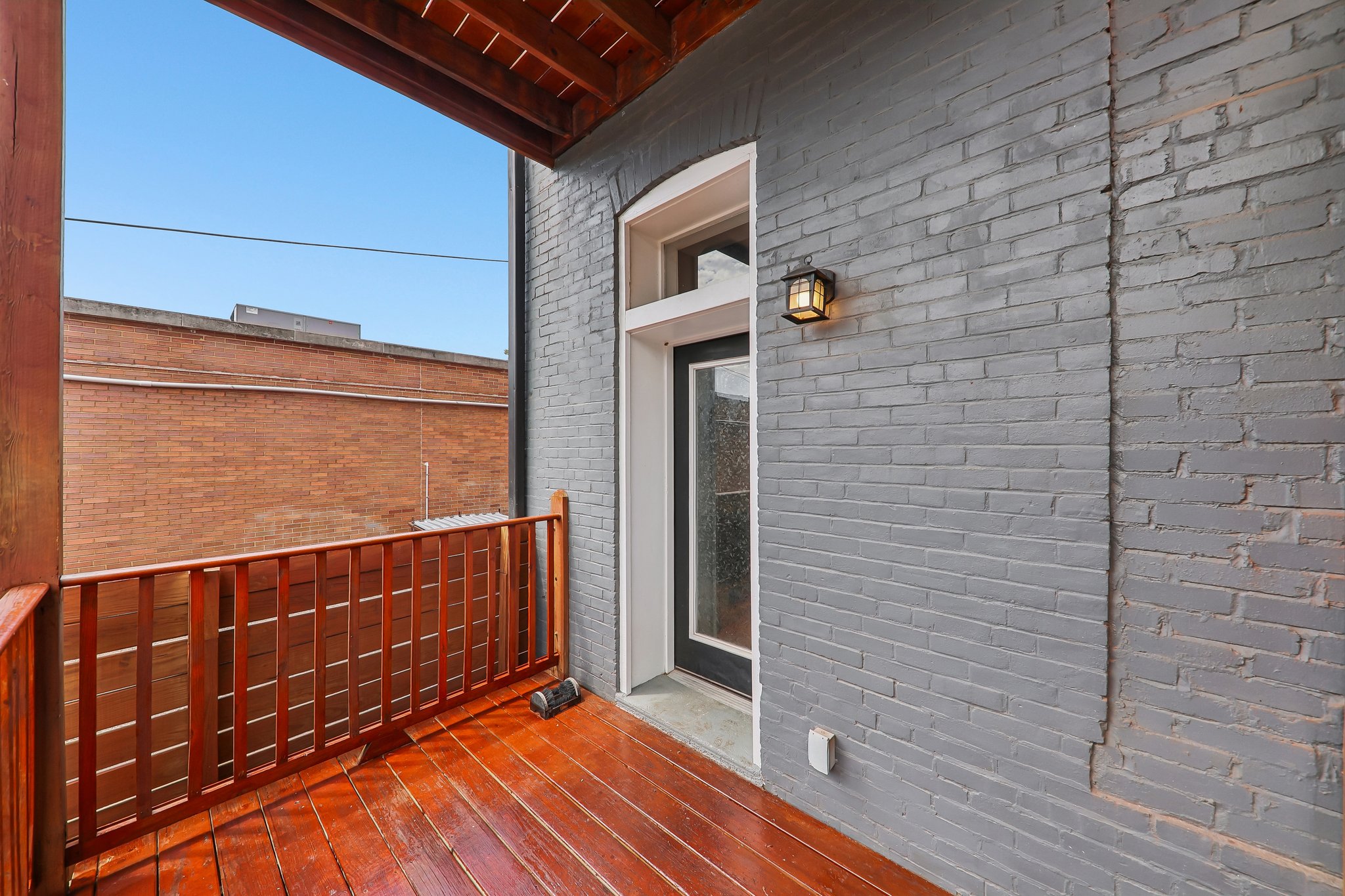 2312 Pestalozzi St-S1706-043.jpg